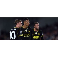 Alle drei Gegentore, die Chelsea hinnehmen musste, waren auf schlechte Zuordnung in der Abwehr zurückzuführen Alle drei Gegentore, die Chelsea hinnehmen musste, waren auf schlechte Zuordnung in der Abwehr zurückzuführen